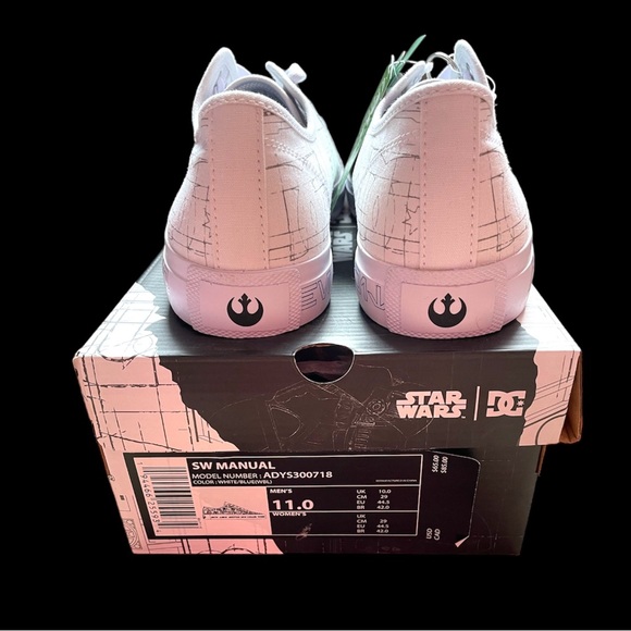 NWT Limited Edition Star Wars x DC Manual Vulcanized - Picture 3 of 8